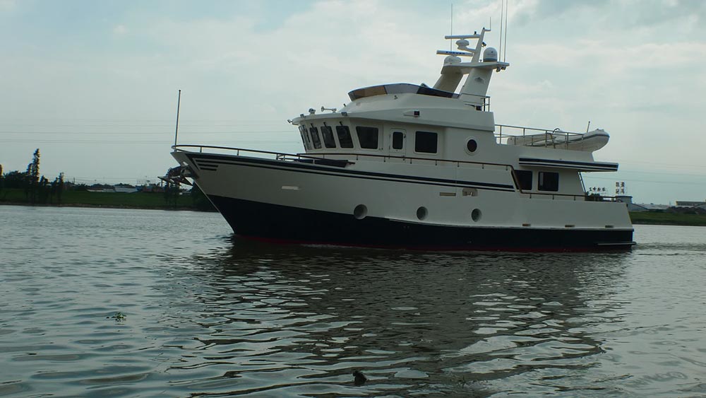 Спуск и испытания - Моторная яхта SMT-50 «Бродяга»